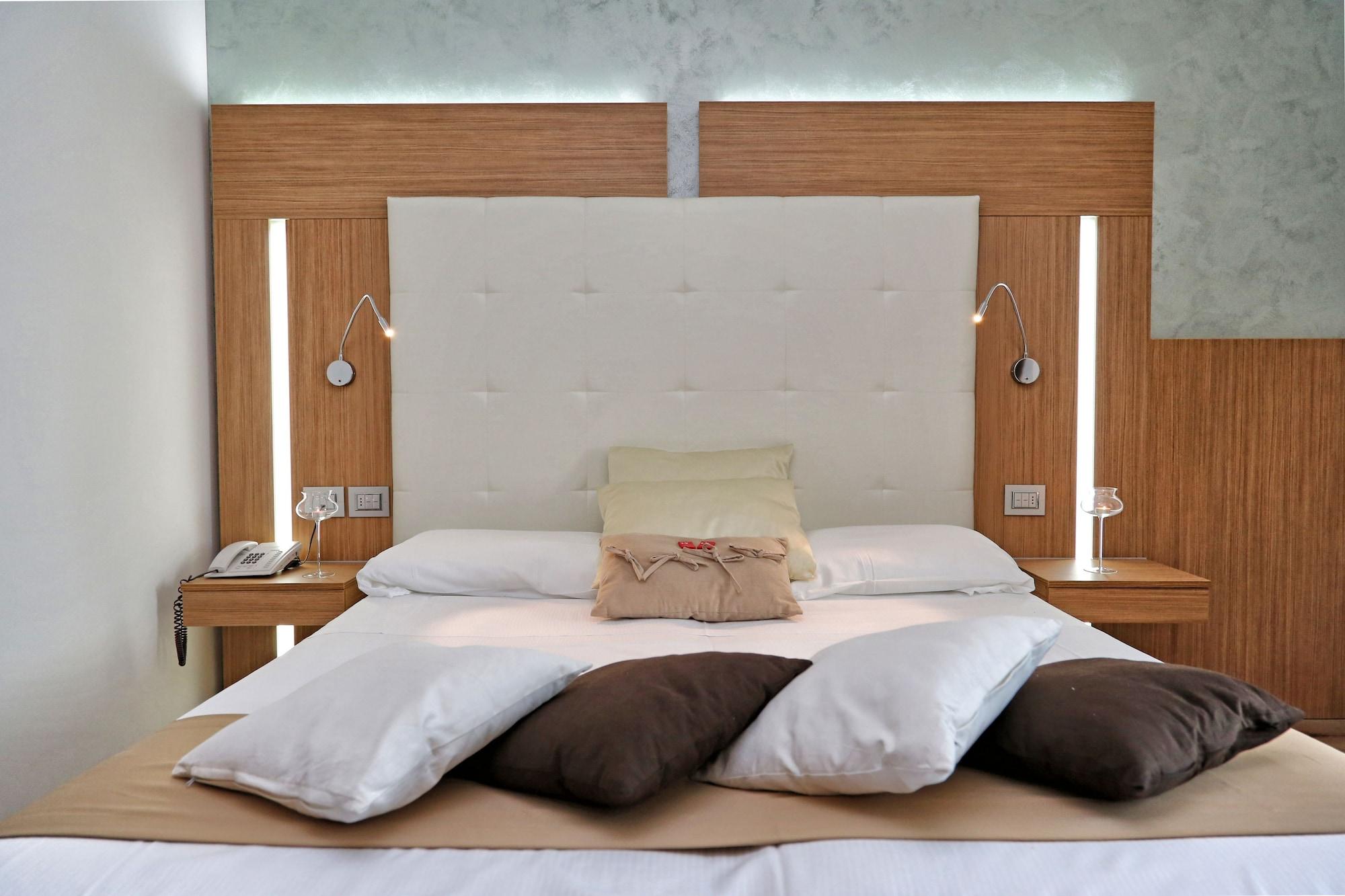 Kriss Internazionale Hotel Bardolino Luaran gambar
