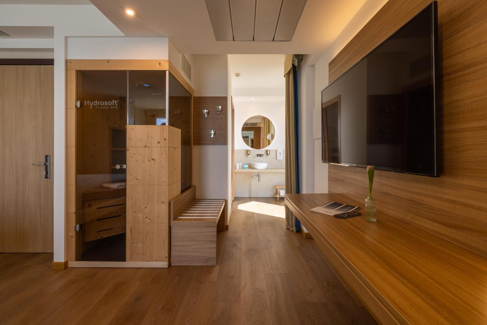 Kriss Internazionale Hotel Bardolino Luaran gambar