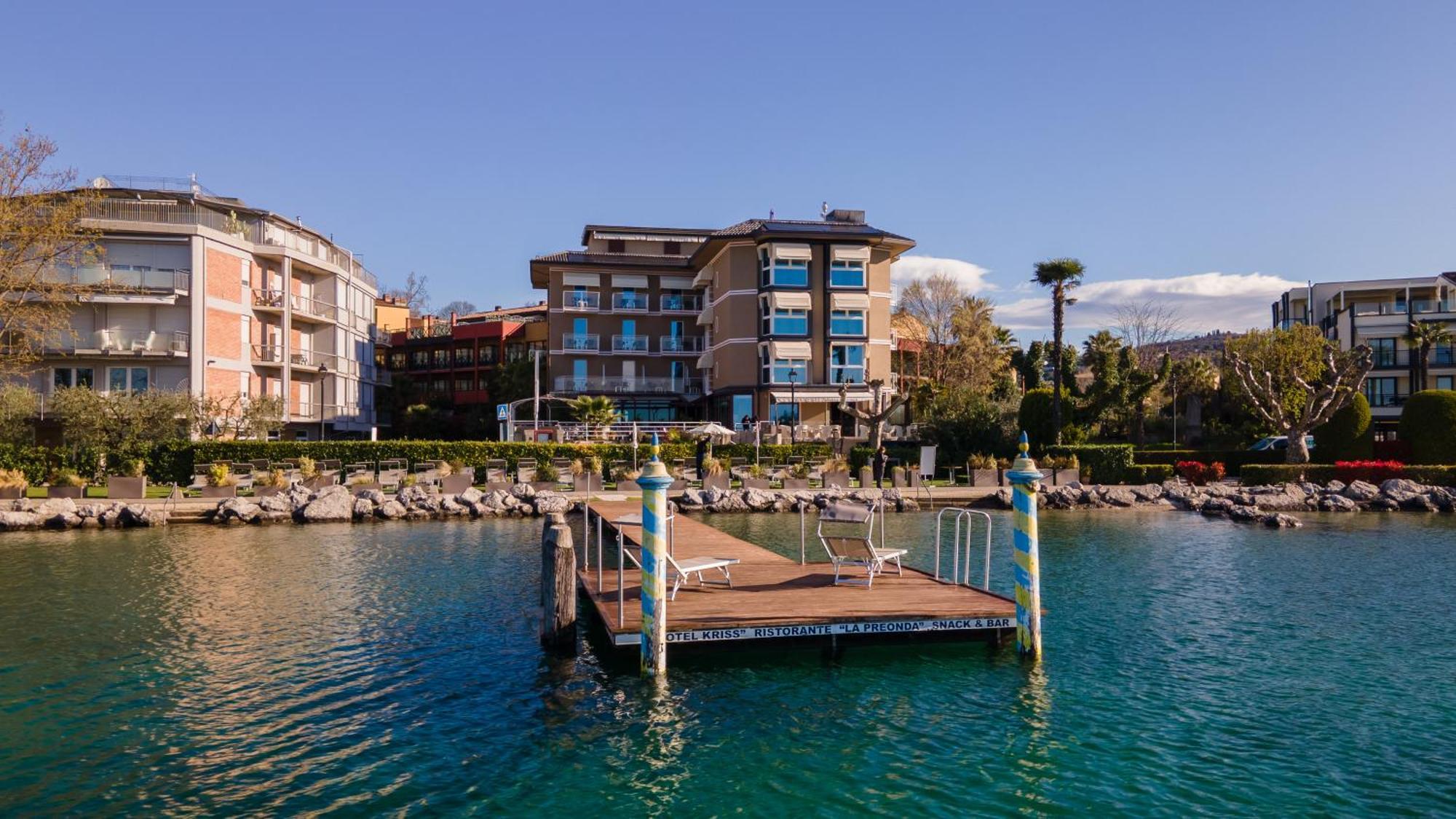 Kriss Internazionale Hotel Bardolino Luaran gambar
