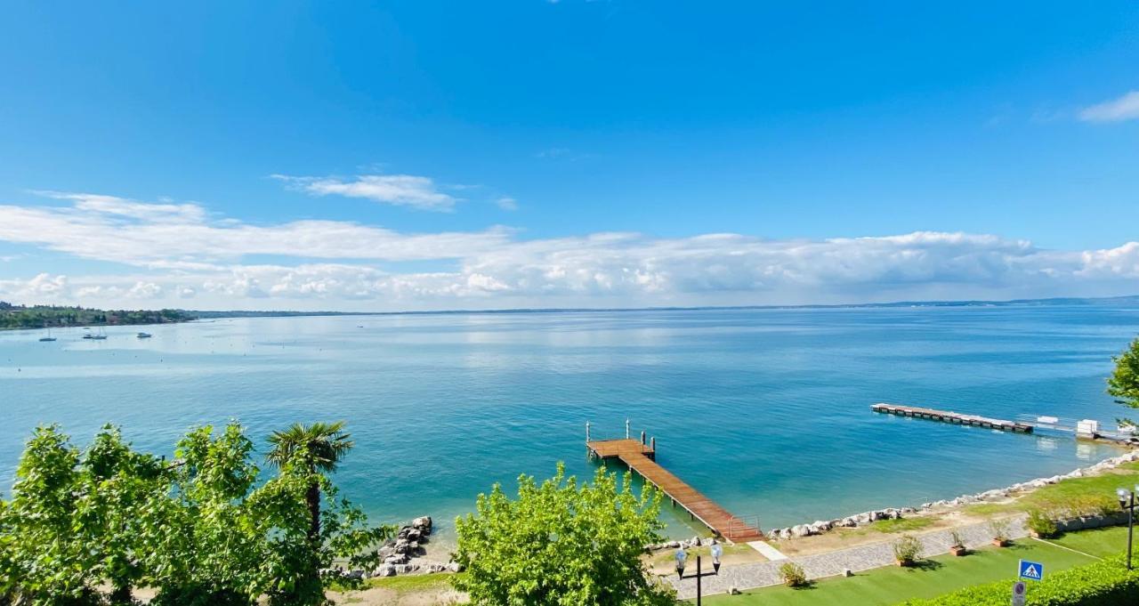 Kriss Internazionale Hotel Bardolino Luaran gambar